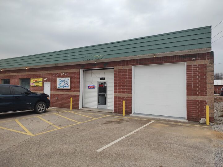 Property Photo:  141 S Main Street S  KY 42347 