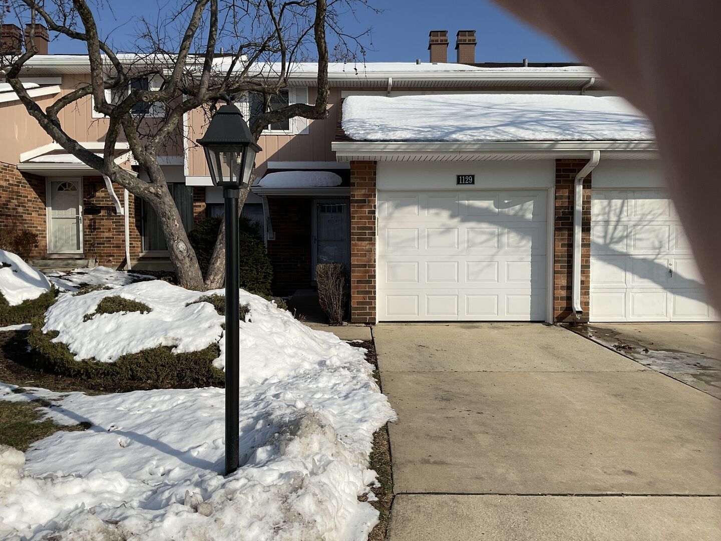 Property Photo:  1129 Rhodes Court  IL 60189 
