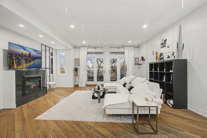 Property Photo: 6531 S Kimbark Avenue 3N IL 60637