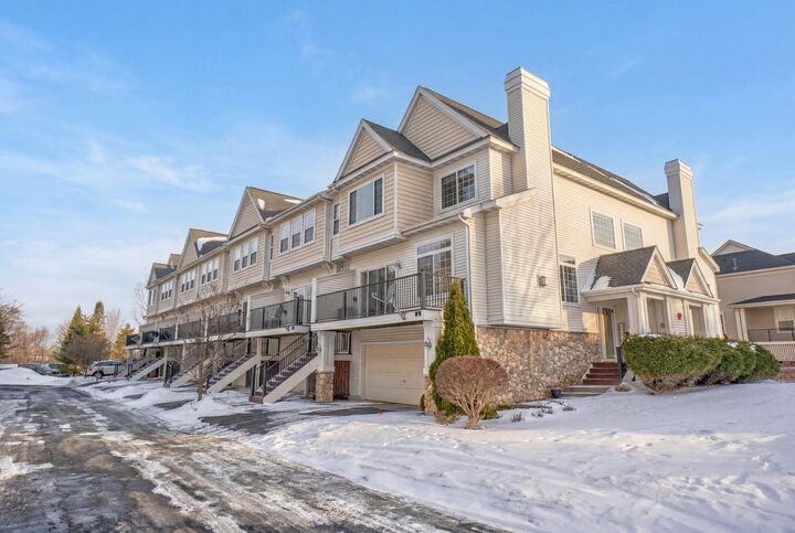 Property Photo: 4333 Victor Path 3 MN 55038