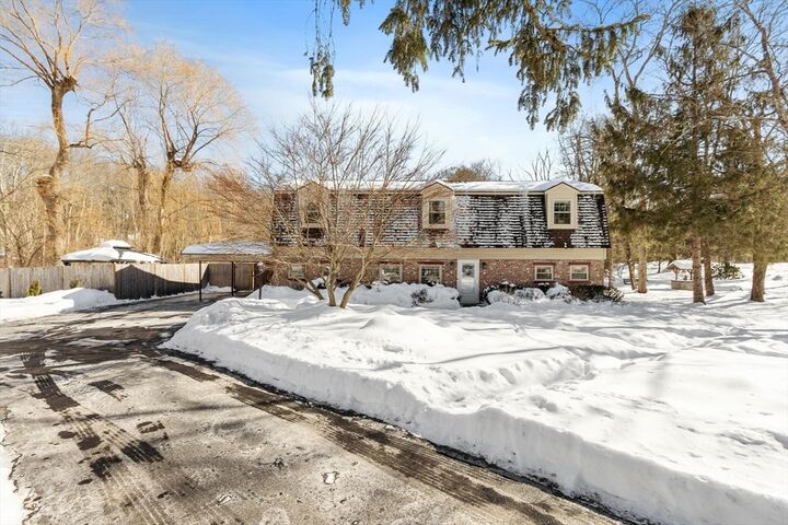 Property Photo:  31 Elm St  MA 01568 