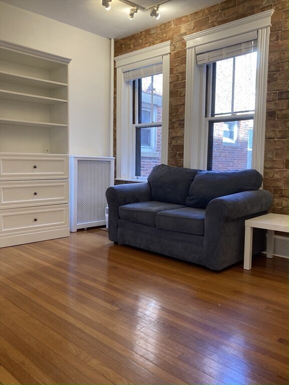 Property Photo:  1407 Beacon St 8  MA 02446 