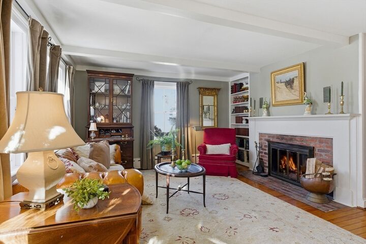 Property Photo:  6 Oak Street  MA 01519 