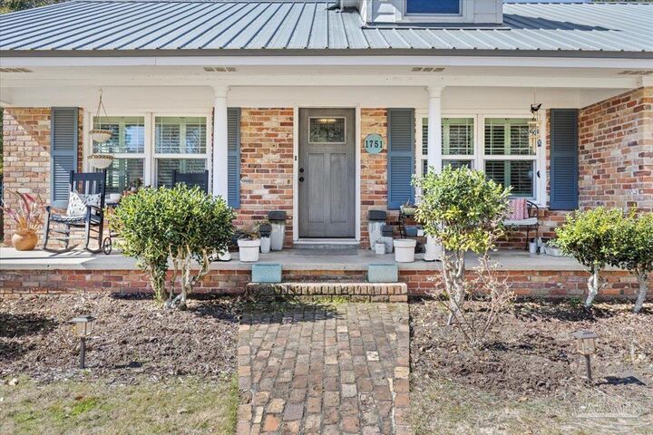 Property Photo:  1751 Foulis Dr  FL 32503 