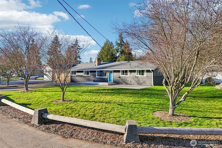 Property Photo: 5023 161st Place SW WA 98026
