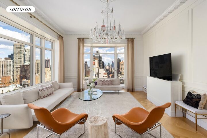 Property Photo: 520 Park Avenue 22 NY 10022