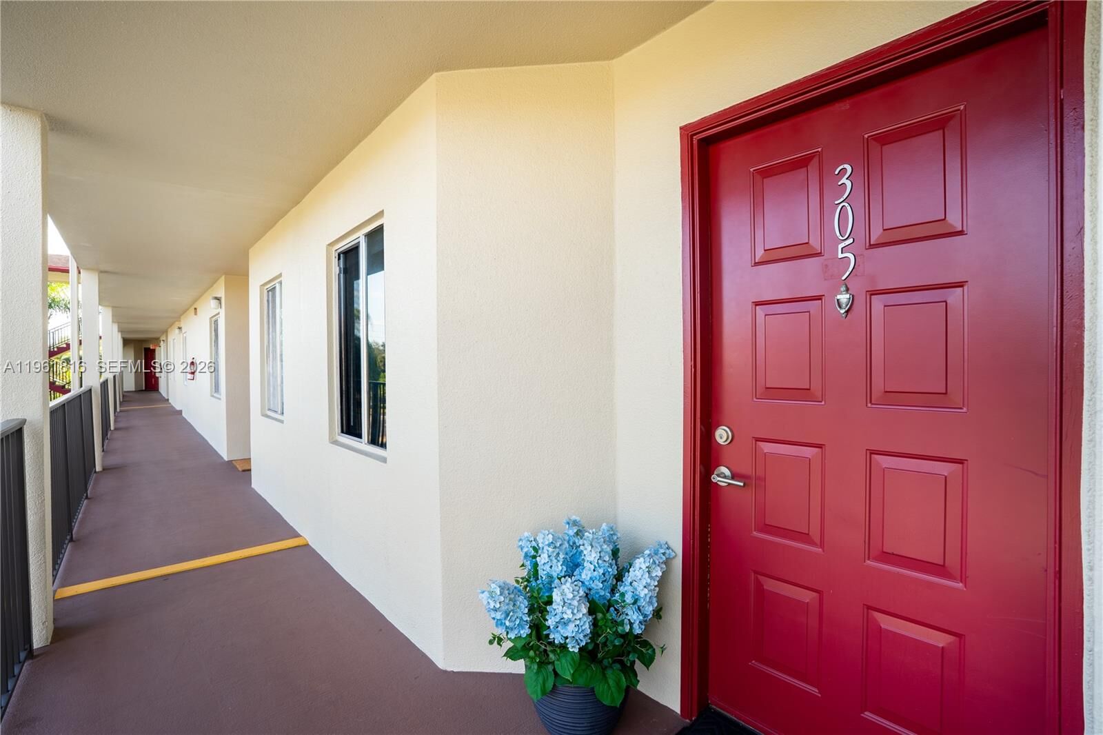 Property Photo: 1600 SW 127th Way 305C FL 33027