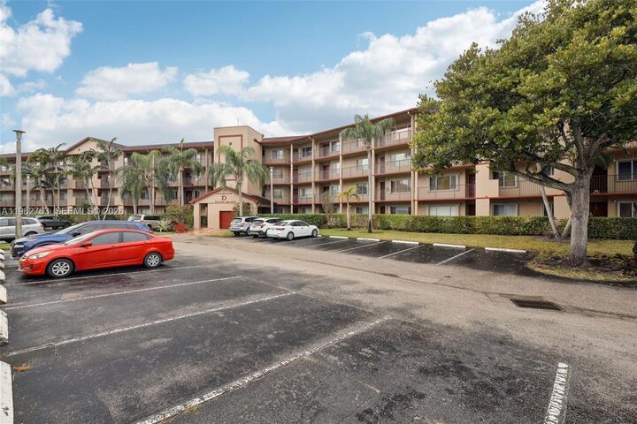 Property Photo:  850 SW 138th Ave 208D  FL 33027 