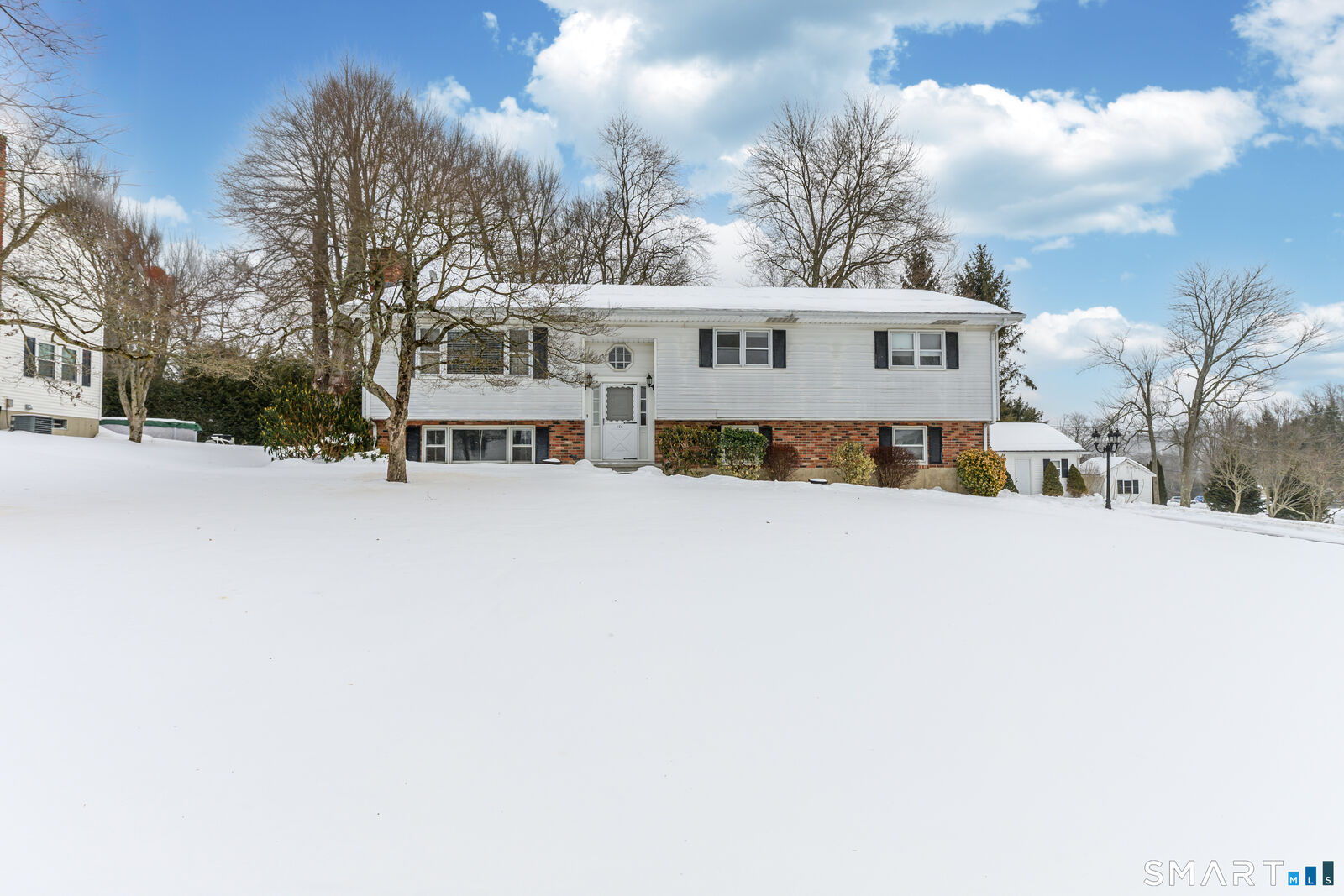 Property Photo:  166 Round Hill Road  CT 06770 
