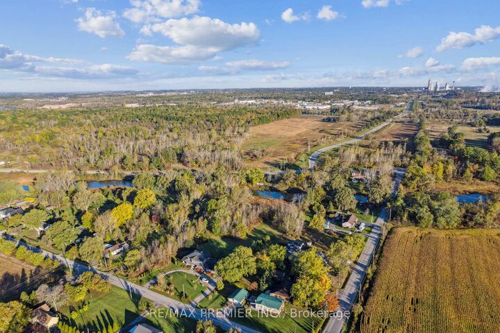 Property Photo: 294 Lyon's Creek Road ON L2G 0S1