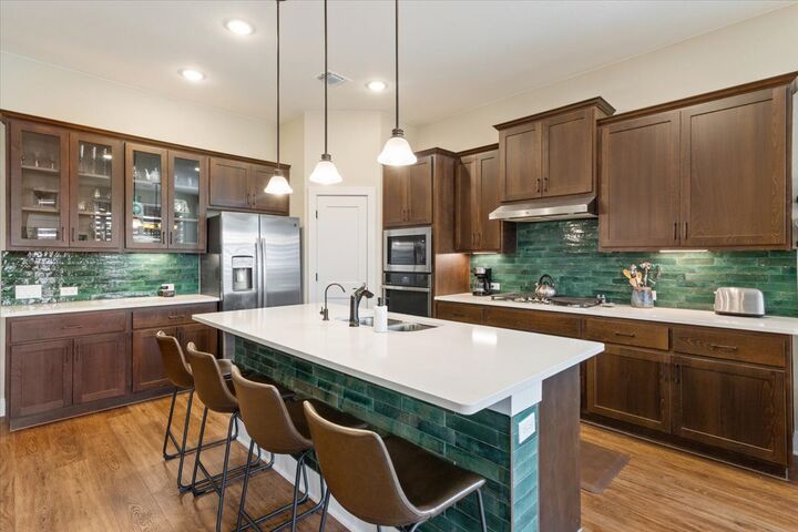 Property Photo: 804 Karst Cove TX 78628