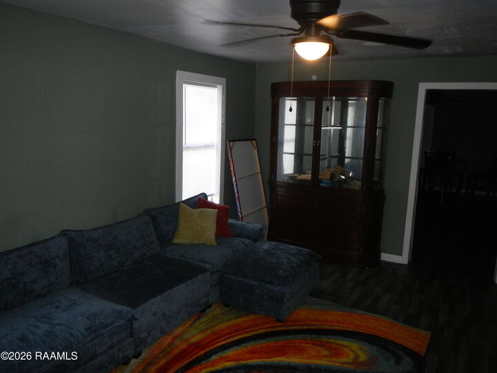 Property Photo:  1718 W 9th Street  LA 70526 