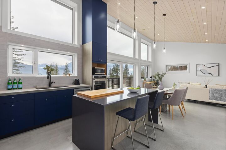 Property Photo: 7666 Cerulean Drive BC V0N 2L3