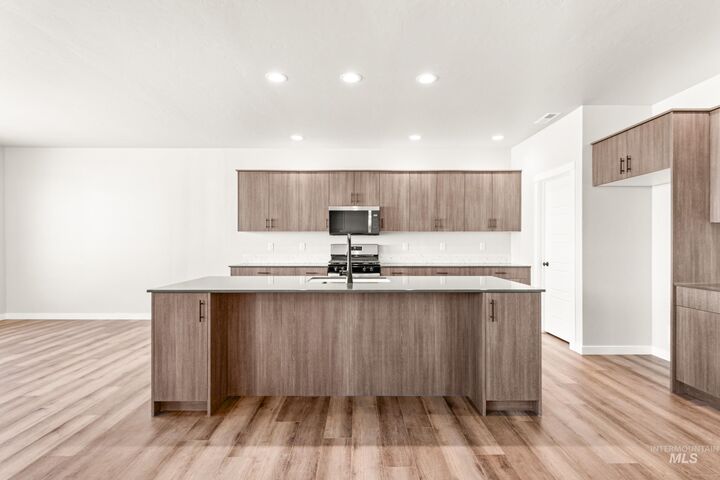 Property Photo:  8318 E Bright Angel Dr  ID 83687 