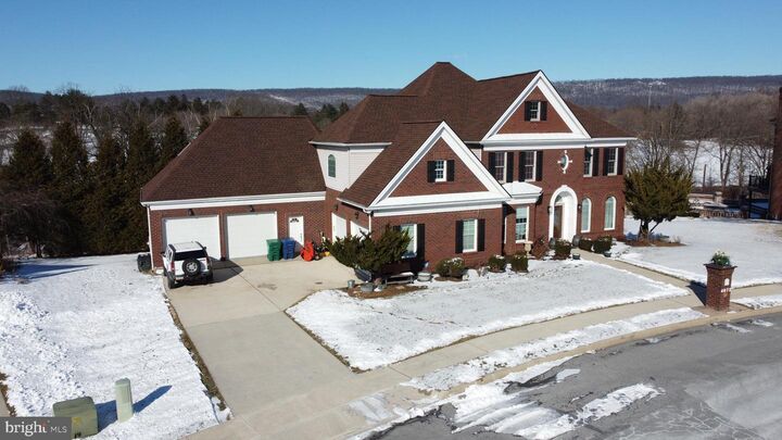 Property Photo:  4972 Farmington Road  PA 17112 