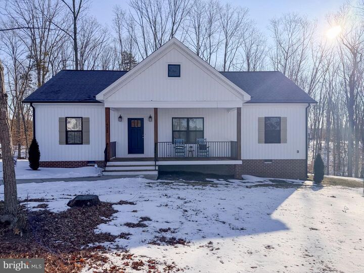 Property Photo:  922 Kennon  VA 23117 