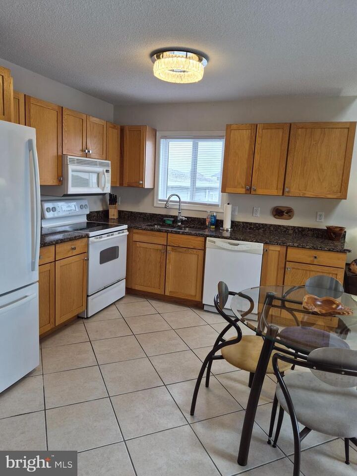 Property Photo:  12210 Assawoman Drive 302  MD 21842 