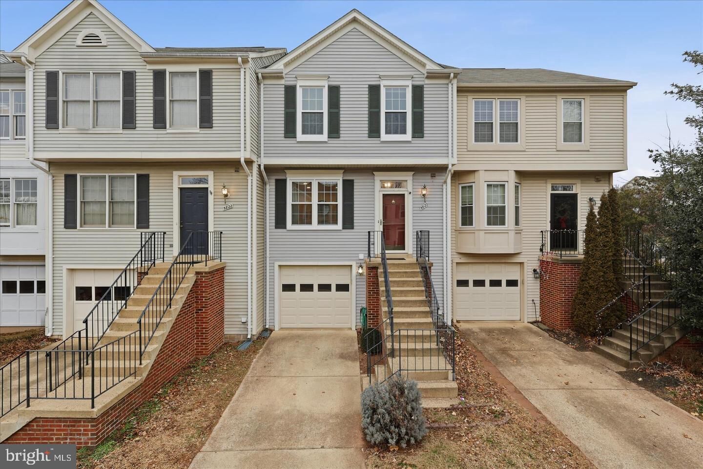 Property Photo:  5820 Watermark Circle  VA 20120 