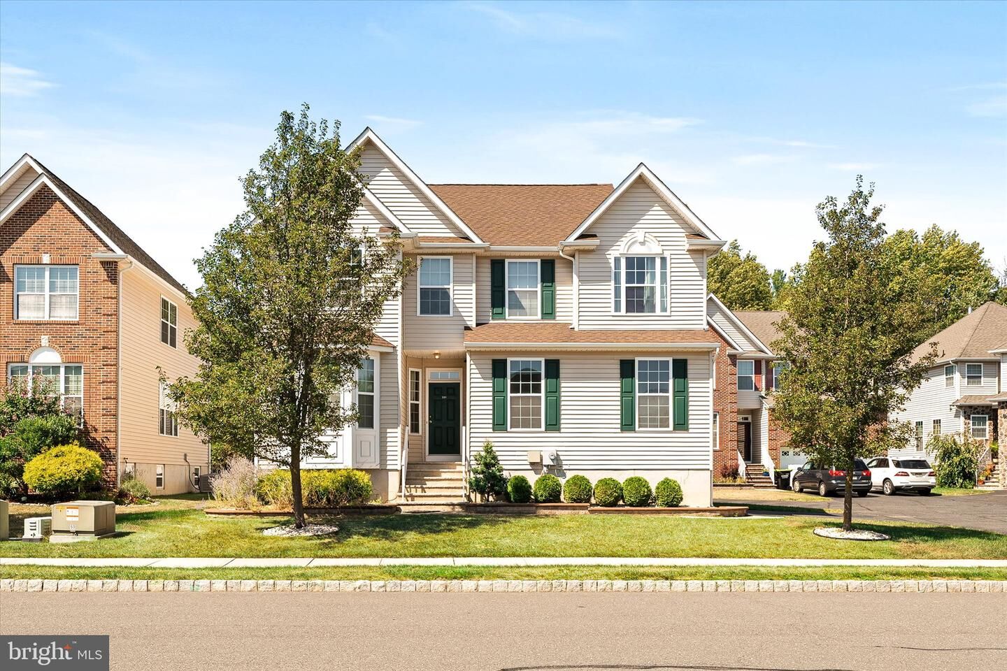 Property Photo:  221 Morning Glory Drive  NJ 08831 