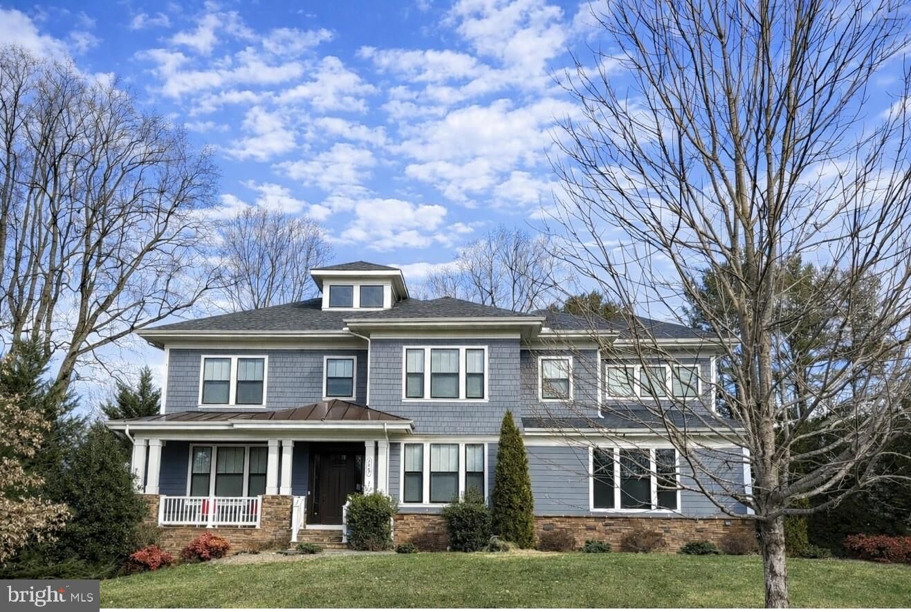 Property Photo:  2867 Hill Road  VA 22181 