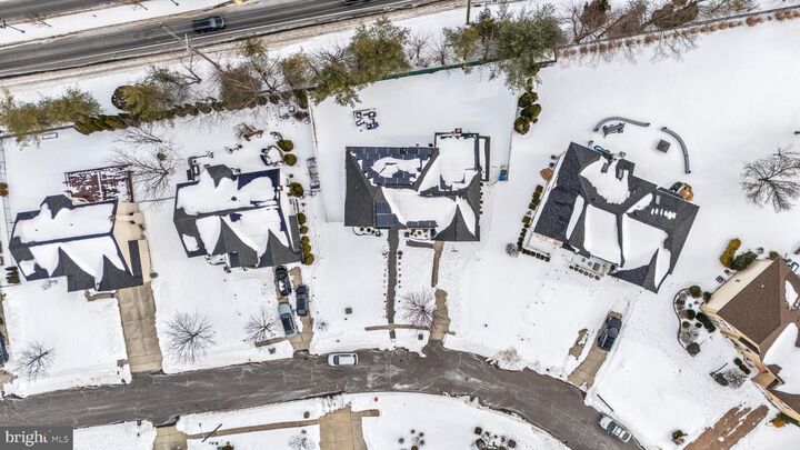 Property Photo:  24 Exton Circle  NJ 08003 