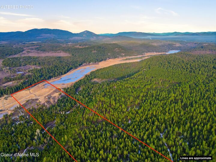 Property Photo:  3804 Kelso Lake Rd  ID 83801 