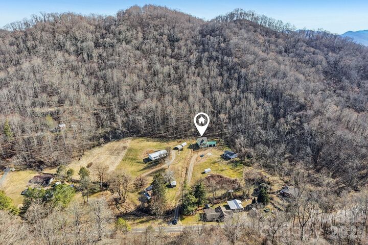 Property Photo:  530 Wilson Cove Road  NC 28716 