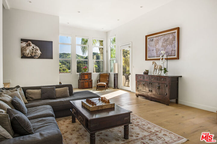 Property Photo:  3643 Potosi Ave  CA 91604 