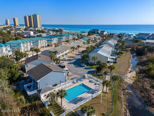 Property Photo: 35 Chateau Road FL 32413