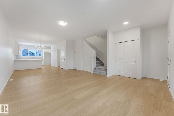 Property Photo:  17319 6 Street NE  AB T5Y 4G2 