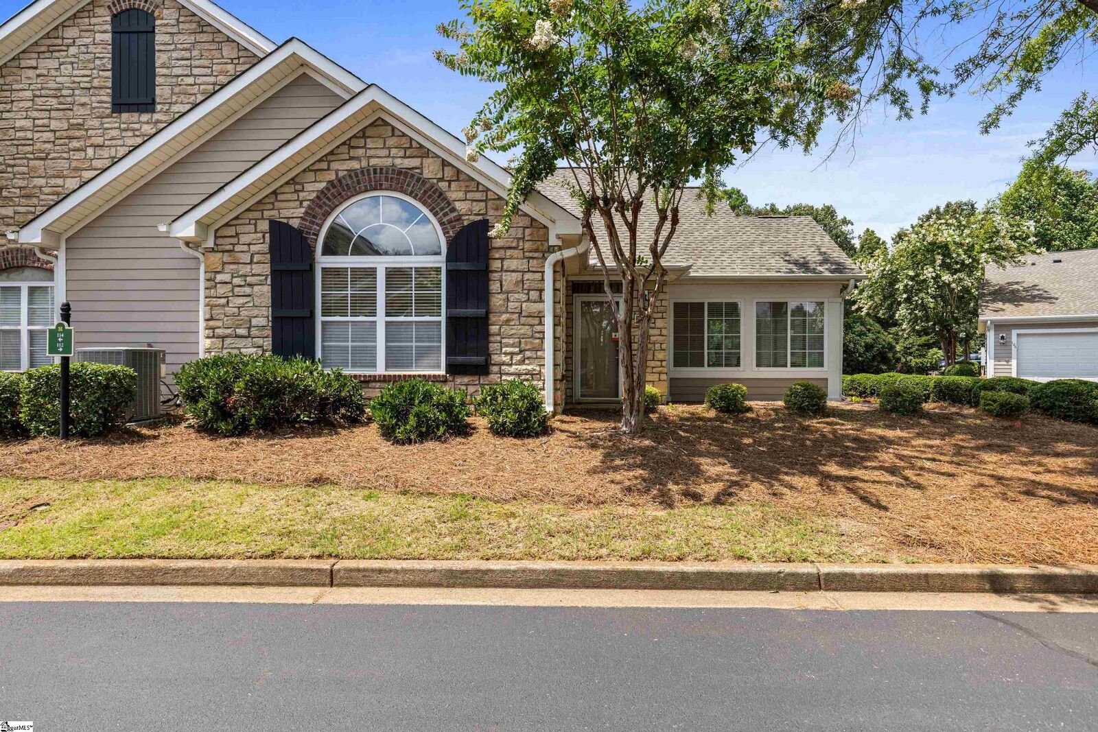 Property Photo:  112 Ravines Lane  SC 29301 