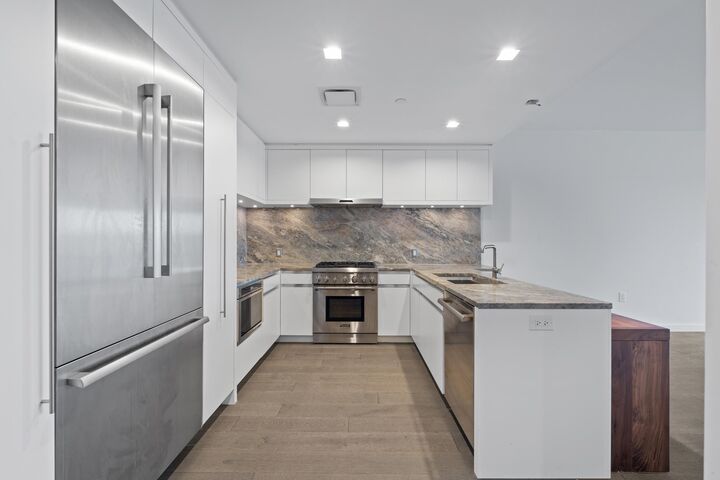 Property Photo:  320 Adolphus Ave 812  NJ 07010 