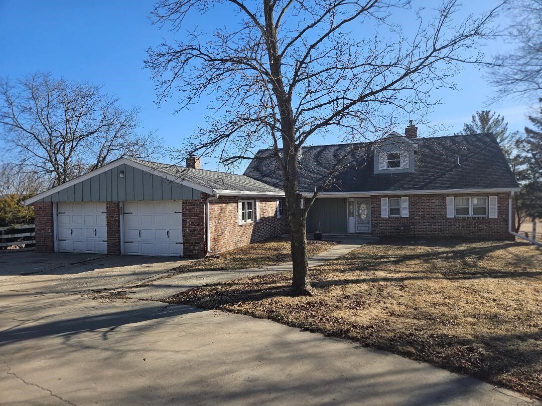 Property Photo:  21185 20th Avenue  IA 50210 