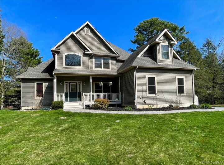 Property Photo:  50 Meghan Court  NY 12566 