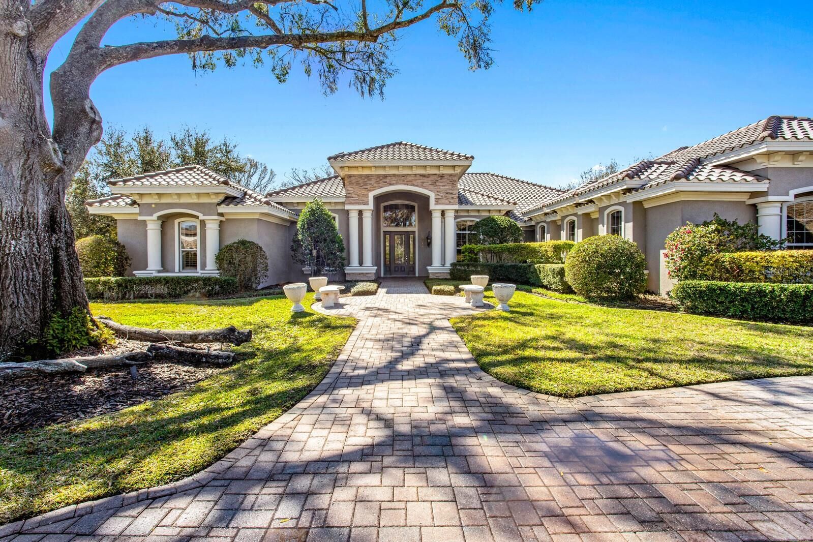 Property Photo: 9916 Menander Wood Court FL 33556