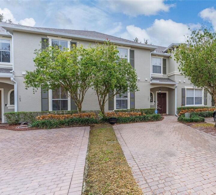 Property Photo:  105 Aston Grande Drive  FL 32124 