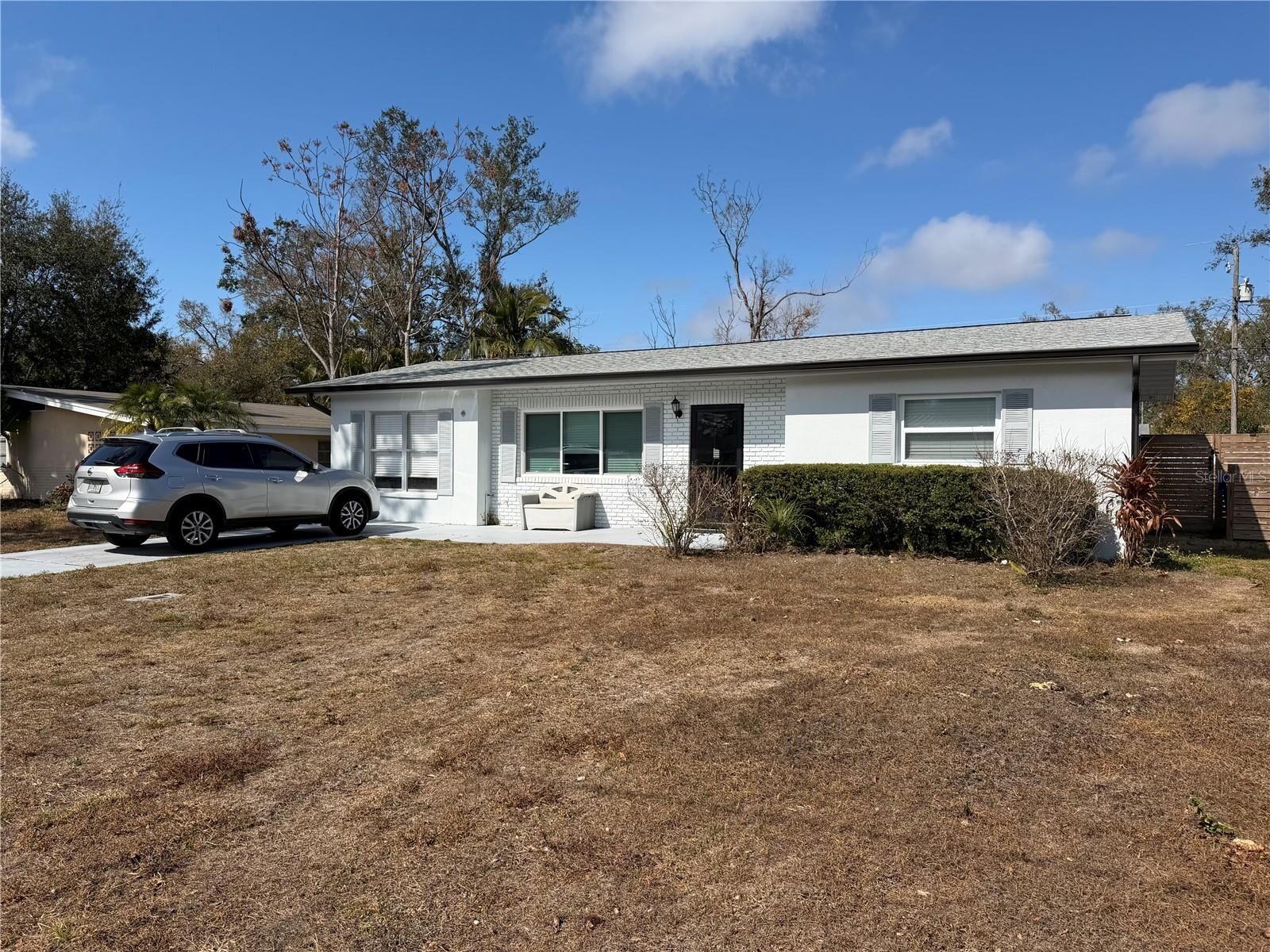 Property Photo:  2893 Webley Drive  FL 33771 