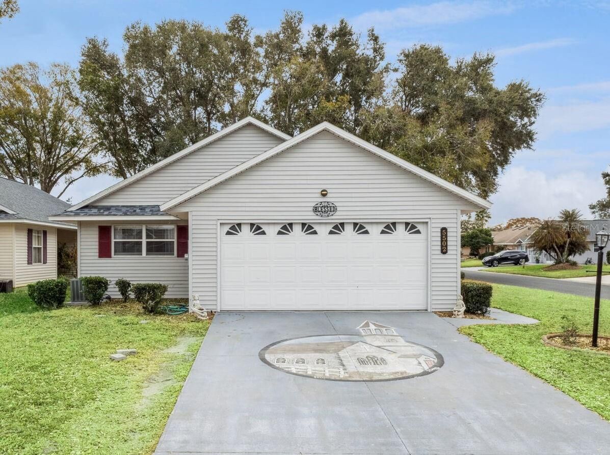 Property Photo:  5502 Shriver Street  FL 34748 
