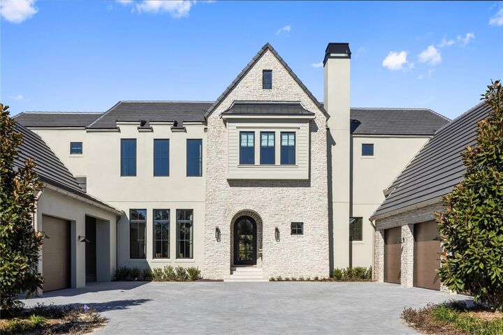 Property Photo: 9323 Gladys Garden Court FL 34786