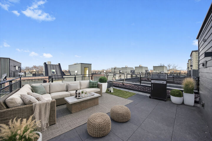 Property Photo:  4200 W Belmont Avenue  IL 60641 