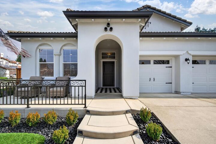 Property Photo: 2509 Century Oak Drive CA 95648