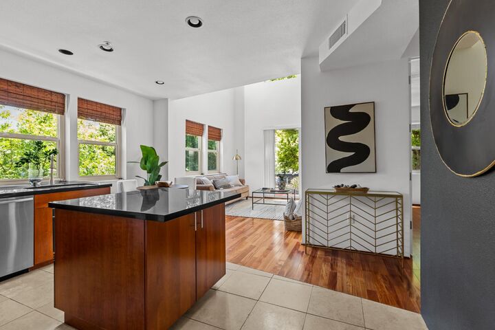 Property Photo:  2025 S Street 201  CA 95811 