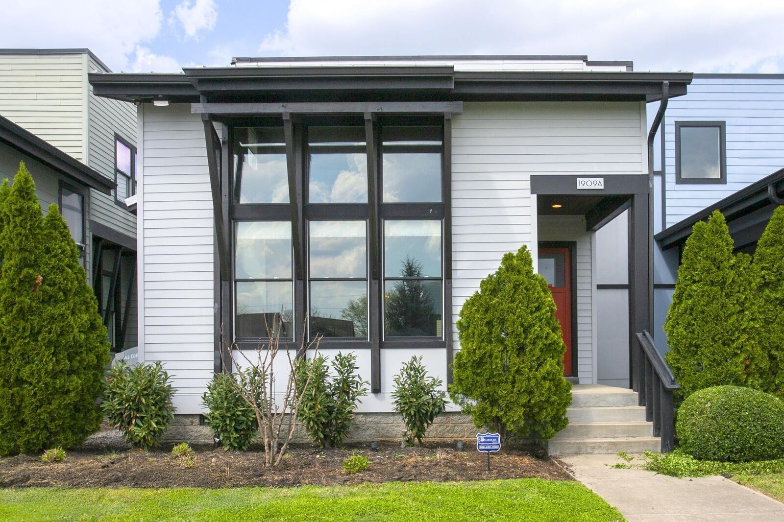 Property Photo:  1909 Truett Ave A  TN 37206 