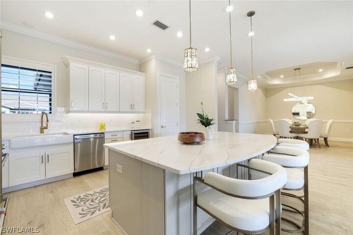 Property Photo:  15336 Lucerna Street 203  FL 34114 