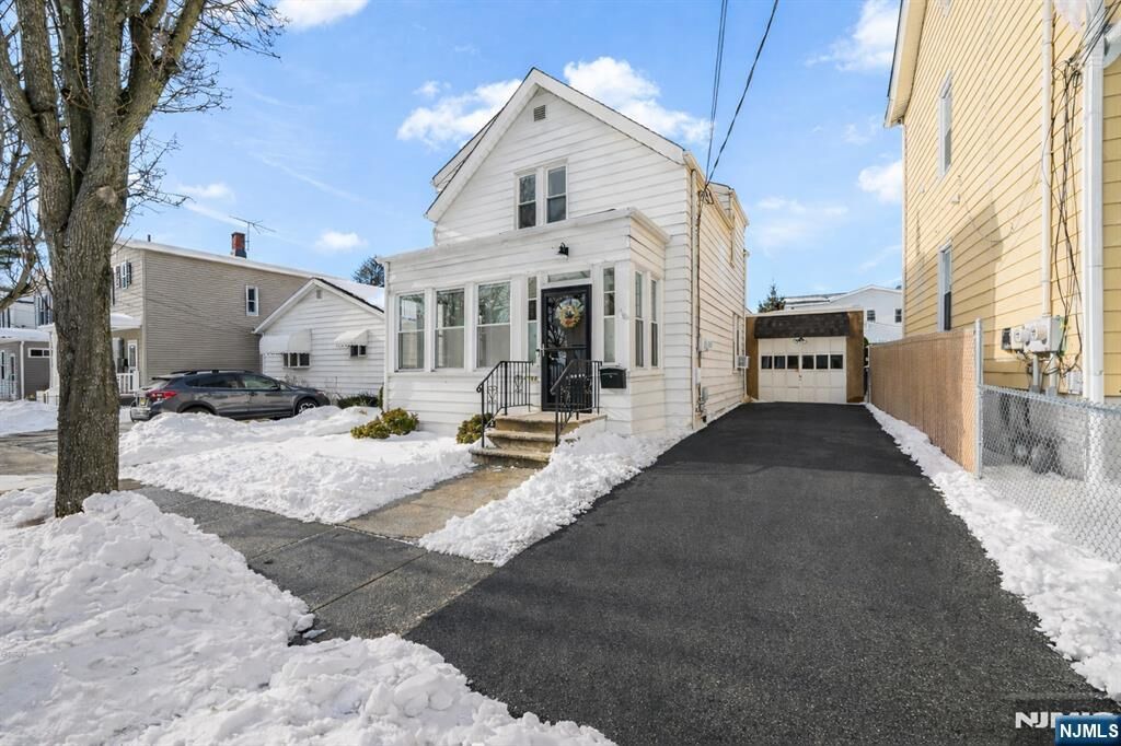 Property Photo: 416 2nd Street A NJ 07072