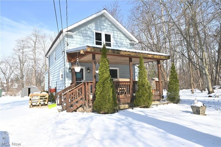 Property Photo:  1727 E 49th Street  OH 44004 