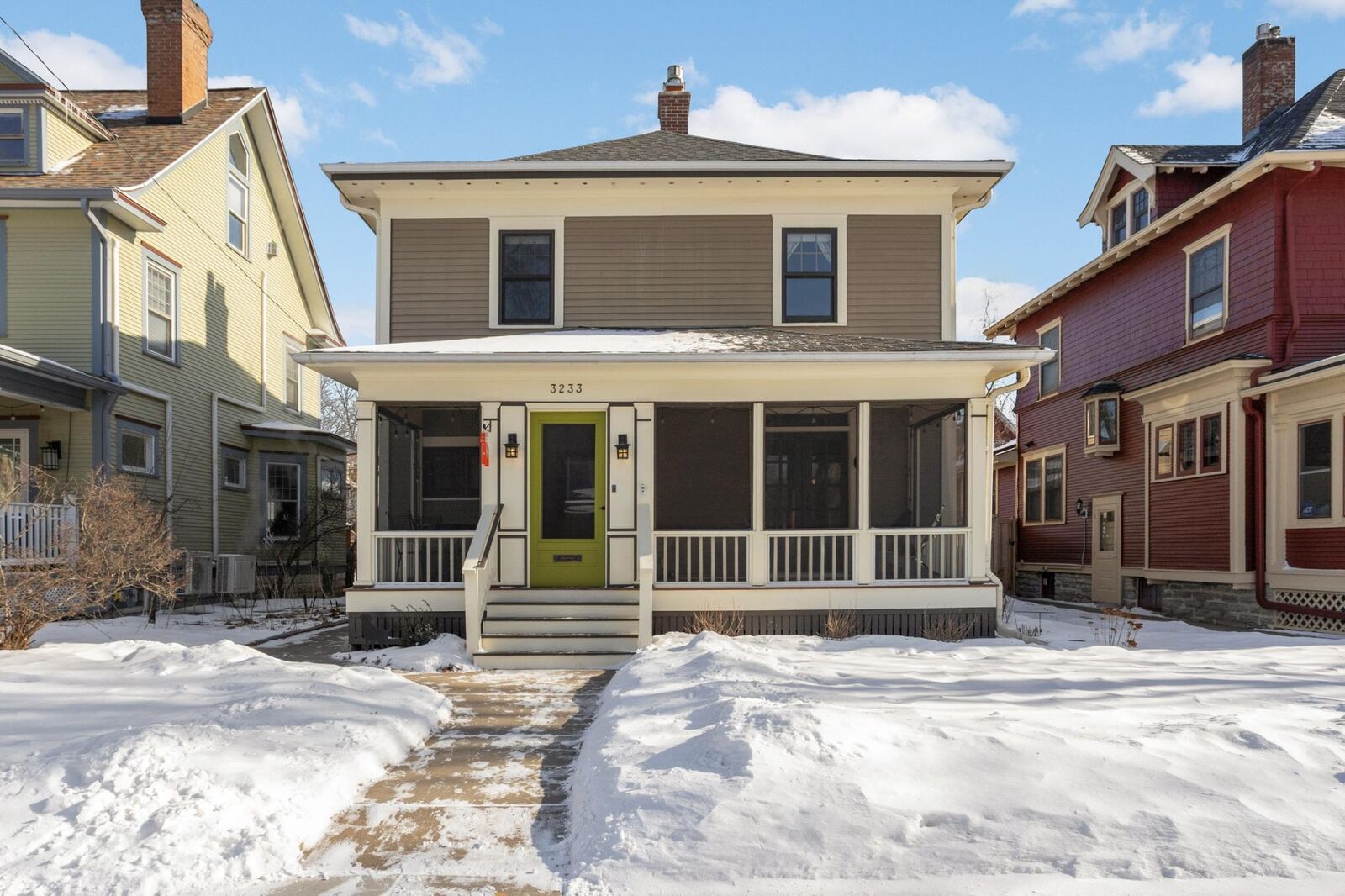 Property Photo:  3233 Irving Avenue S  MN 55408 