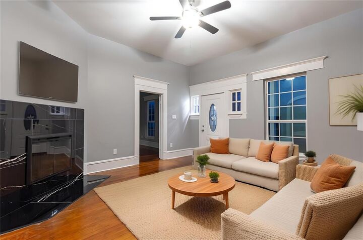 Property Photo:  324 E Pace Street  TX 76641 