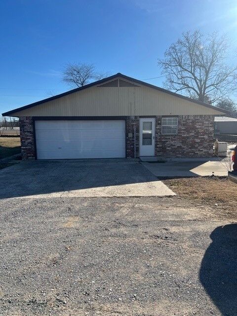 Property Photo:  3394 E Heritage Parkway  AR 72730 