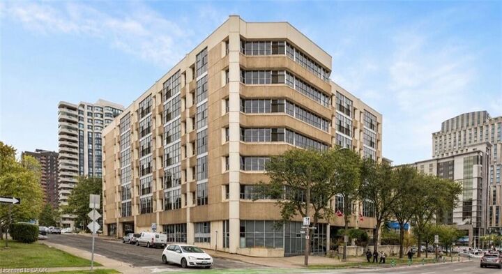 66 Bay Street S 505 — photo 1